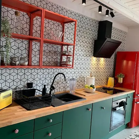 Holiday home Honolulu Z Balia, Sauna I Basenem *