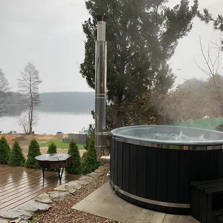 Honolulu Z Balia, Sauna I Basenem Holiday home